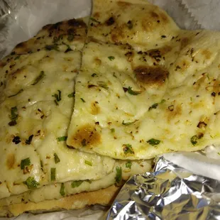 Garlic naan