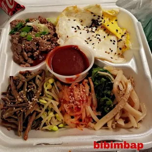 food, ramen and noodles