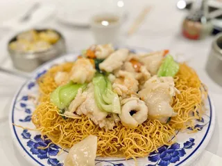 Great Seafood Harbor