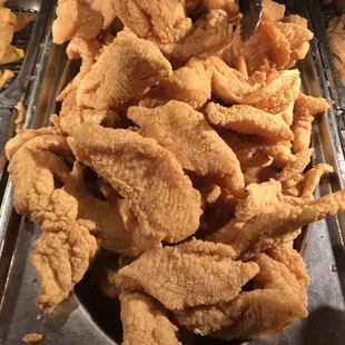 a tray of fried chicken