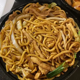 Lo Mein