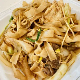 Combination Chow Fan Noodles