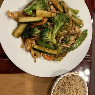 Chicken with mixed vegetables and fried rice. Yummy!