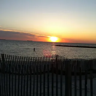 L W.