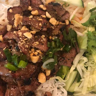 N1. Bun Thịt Nuong (Vermicelli with Grilled Pork)