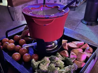 Pier Summit Ski Lodge