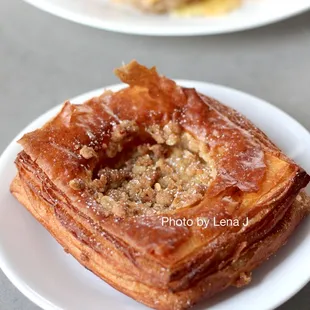Fruit Croissant ($4.75) - Organic Seville orange marmalade, cream cheese, and Lemon Verbena oat streusel. Good!