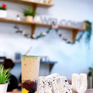 Fourtea Special Milk Tea | IG: happyfoodieoc