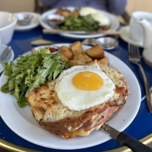 Croqué Madame, decent