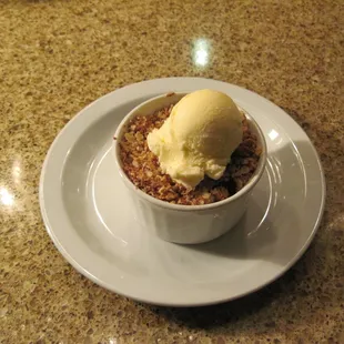 Fresh Berr Cobbler