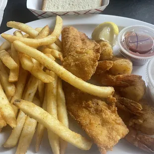 Fish fry with shrimp and fish
