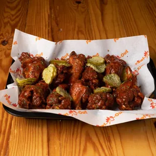 Nashiville Hot 
Party wings