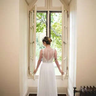 Weddings are spectacular at Fowler House Mansion and our historic architecture make beautiful backdrops for memorable photographs.