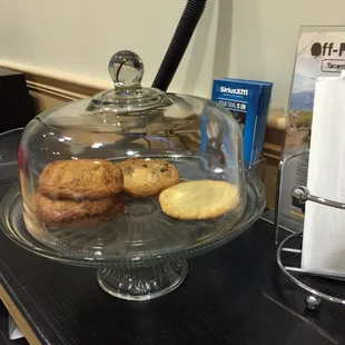 Free cookies and water and coffee while you wait