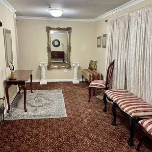 Private Dressing Room