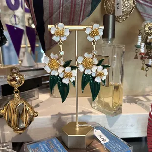 Oscar de la Renta earrings