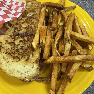 Reuben with French fries