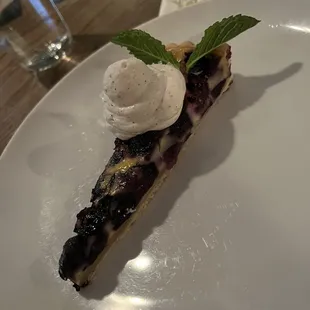 Blueberry tart with black pepper cream