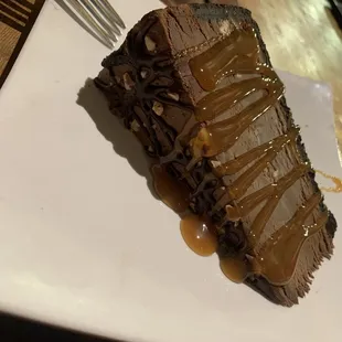 If you're a chocolate lover you gotta have this cake very good