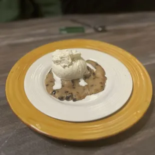 Cookie and Ice Cream