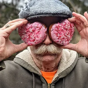 Happy Valentine&apos;s Day from Lonny the @donutduster and Fox&apos;s Donut Den!