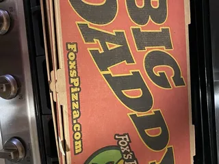 Fox's Pizza Den