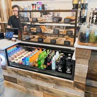 Baked goods, snacks and basic off menu drinks