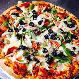 Fresh pizza is delish!!!