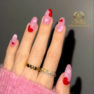 Nail salon in El Paso, Texas