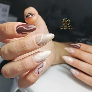 Nail salon in El Paso, Texas