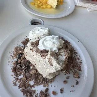 The peanut Butter Pie and Mango Cheesecake