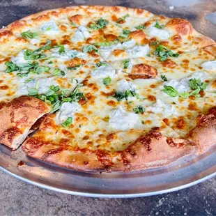 Bianca - a white pizza (no red sauce) with fresh Olive oil, basil Ricotta &amp; Mozzarella - Delicious!