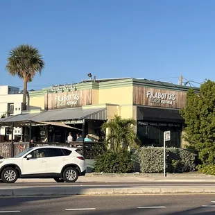 ramen and noodles, outside