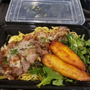 beef tenderloin and garlic noodles