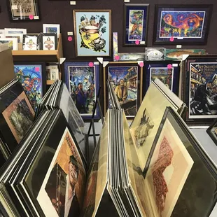 Wide selection of art, images, posters and frames
