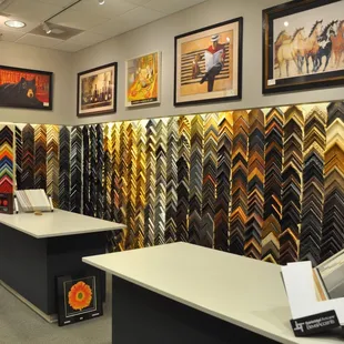Great selection of frame styles