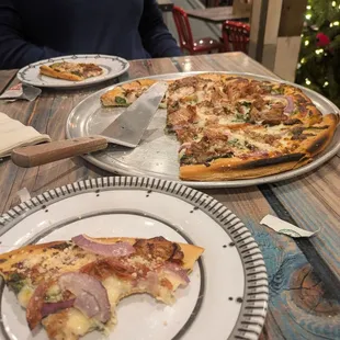 I haven't been here in a bit we tryed the this pizza pork onions garlic in butter &amp;cheese &amp;garlic cloves it's fantastic