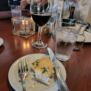 Wine and garlic bread!!