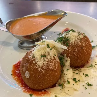 Arancini in Vodka sauce