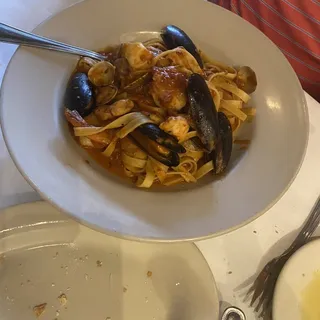 Mussels, Spicy Tomato Sauce