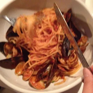 Spaghetti con Cozze e Vongole