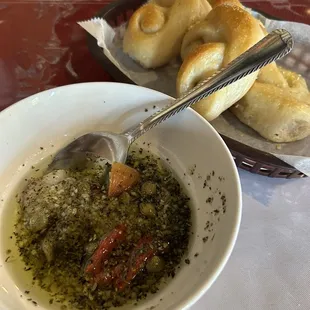 Bread &amp; Olive Oil, Garlic, and Basil