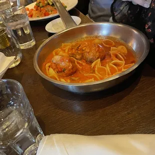 Pasta shells with veal meatballs