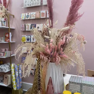 Very cute, very pink shop!