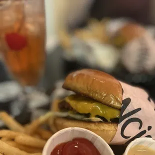 Francis Burger Joint