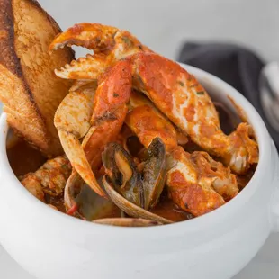 Whole Dungeness Crab Cioppino