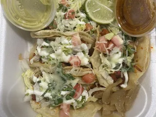 King Luis Taco Truck