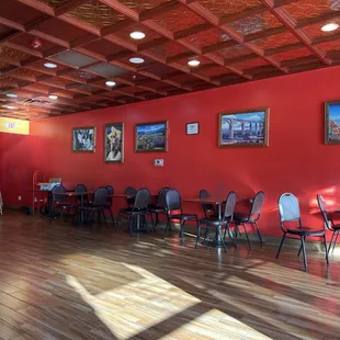 Inside Dining: open, bright, and colorful paintings