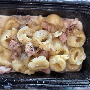 Tortellini Panna, Prosciutto e Funghi