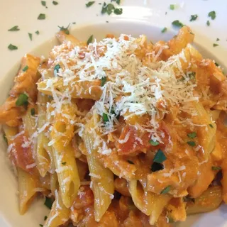 Penne al Salmone